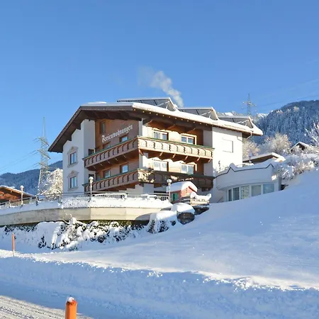 In Pitztal With Mountain Views, Cleaning Included * Arzl im Pitztal
