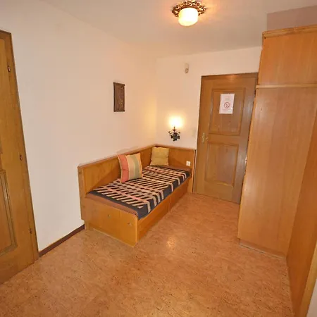 Appartamento In Pitztal With Mountain Views, Cleaning Included *